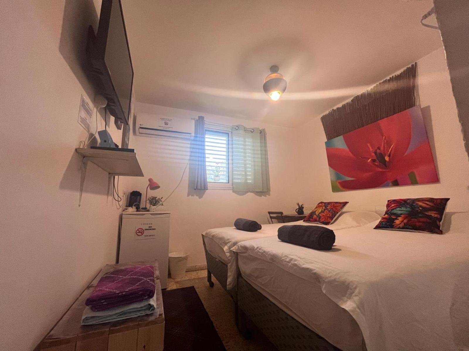 The Lowest Place On Earth B&B Neot HaKikar Εξωτερικό φωτογραφία